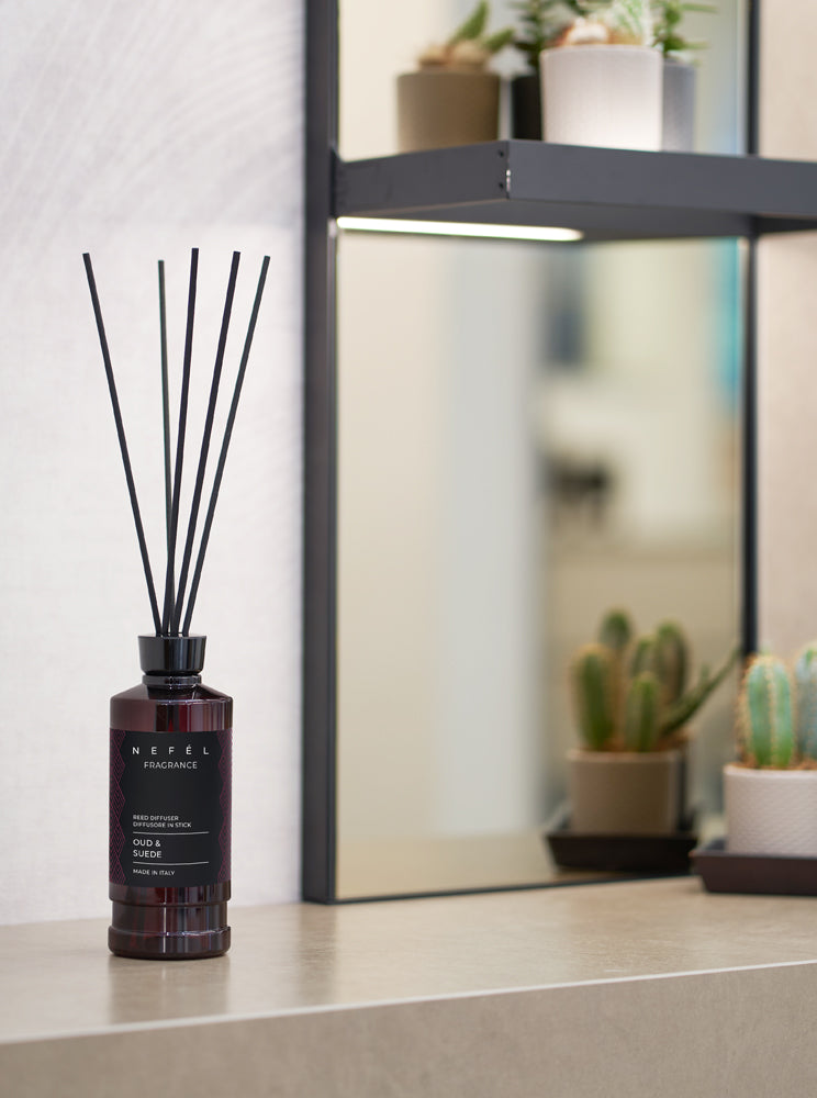 NEFÉL – Fragrance Oud & Suede – Diffusore a Bastoncini per Ambienti